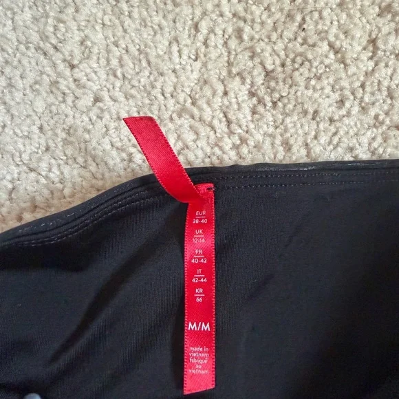 Spanx Faux Leather Leggings - Black - Picture 5 of 6